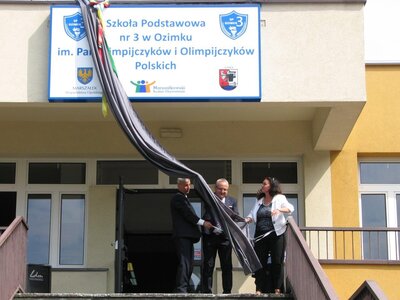 Sztandar dla SP 3 (8)